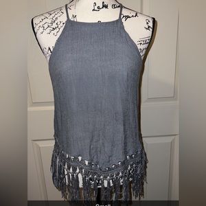 Buckle tank